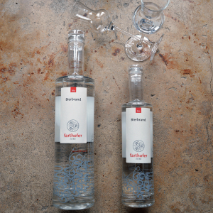 Bierbrand, Edelbrand (700 und 350 ml) - Destillerie Farthofer