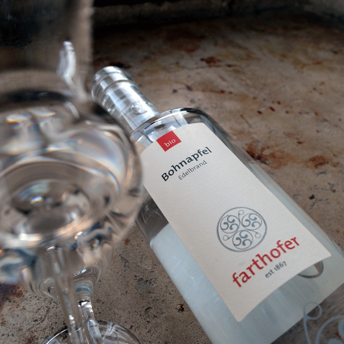 Bohnapfel, Bio Edelbrand (700 ml) - Destillerie Farthofer