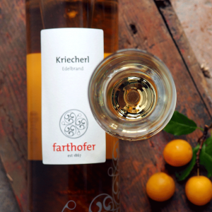 Altes Kriecherl Eichenfassgelagert (700 ml) - Destillerie Farthofer