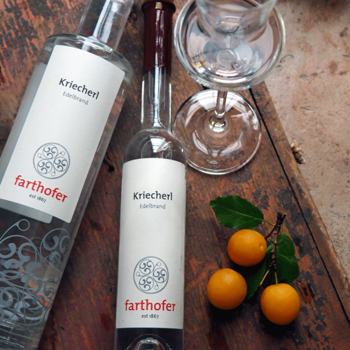 Kriecherl Edelbrand (700 und 350 ml) - Destillerie Farthofer