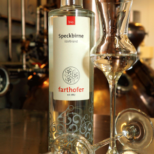 Bio Speckbirne (350 ml) in Brennerei - Destillerie Farthofer