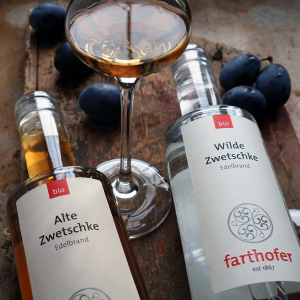 Destillerie Farthofer - Alte und Wilde Zwetschke (350ml)