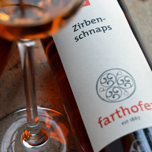 Bio Zirbenschnaps (350 ml) - Destillerie Farthofer